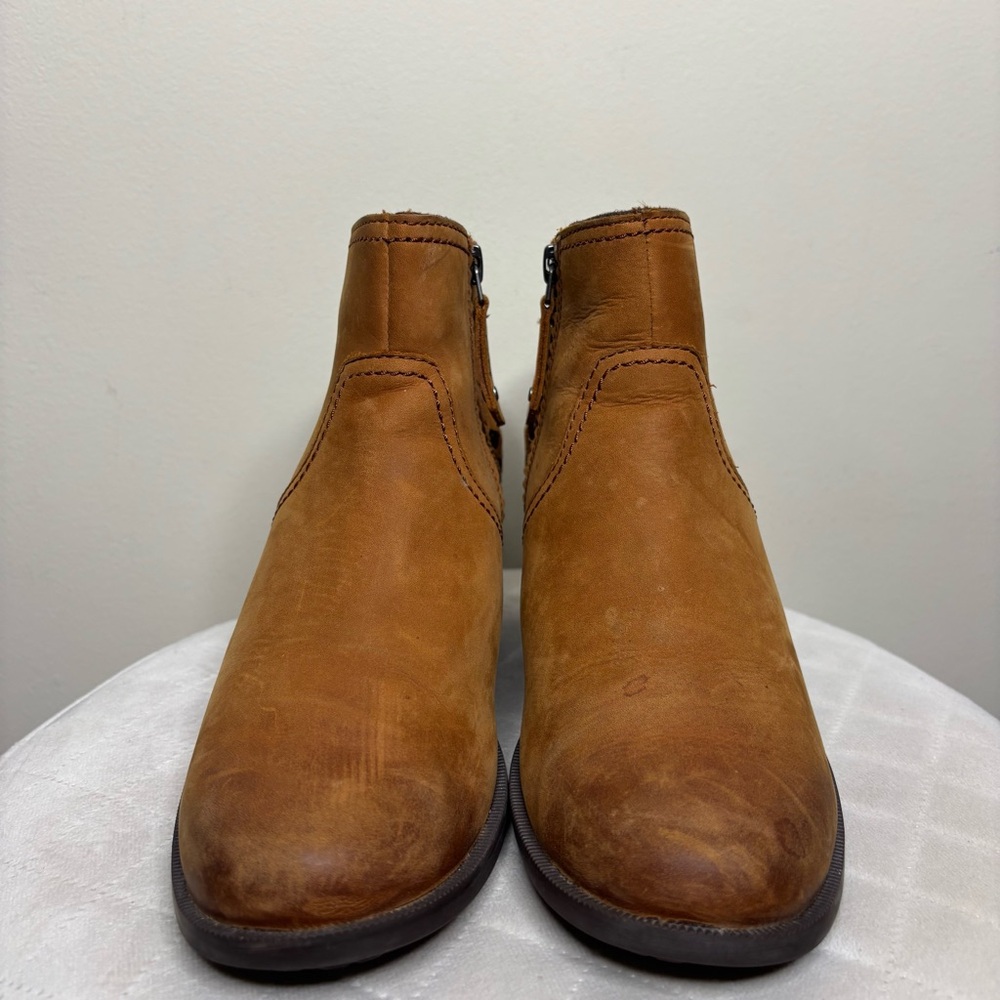 TEVA FOXY CARAMEL WOMENS BOOTIES SIZE 7 - Picture 3 of 8